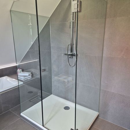 3-seitige Dusche Sonderlösung