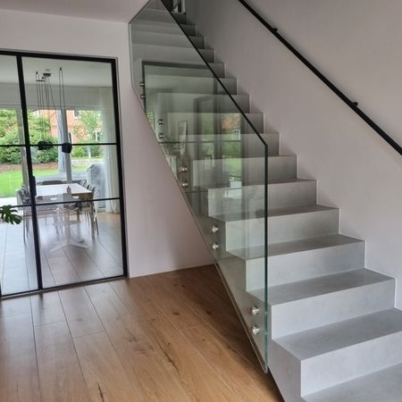 Absturzsicherung Treppe mit Punkthaltern