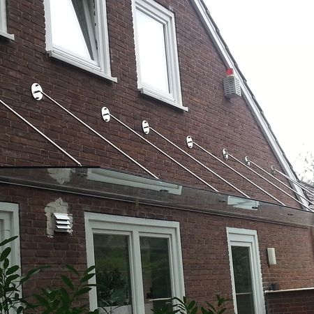 Glas-Vordach Top Connect von Pauli+Sohn
